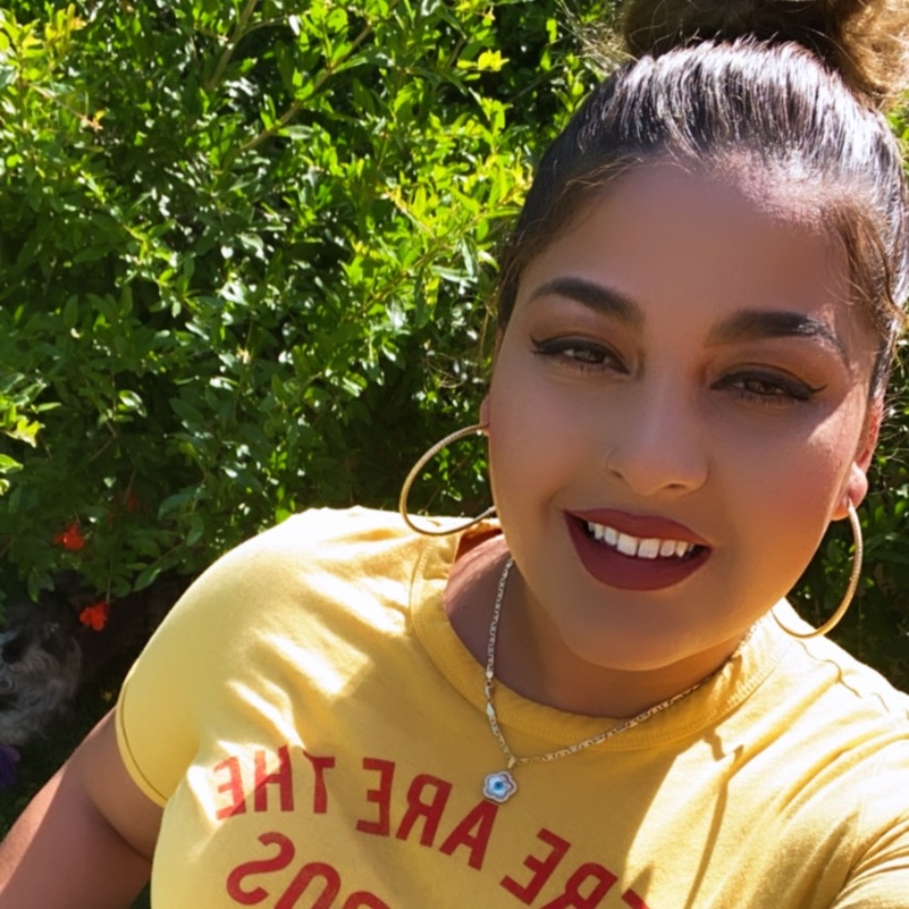 Meet your Posher, Karina